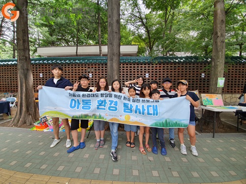 2 단체사진.jpg