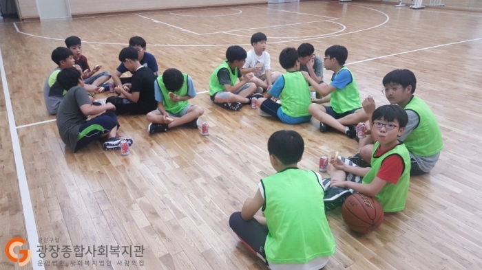 KakaoTalk_Moim_79xu2Ad0XYIpy43d3Tqf82R2kxphLP.jpg