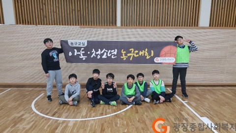 금18시50분 단체사진.jpg